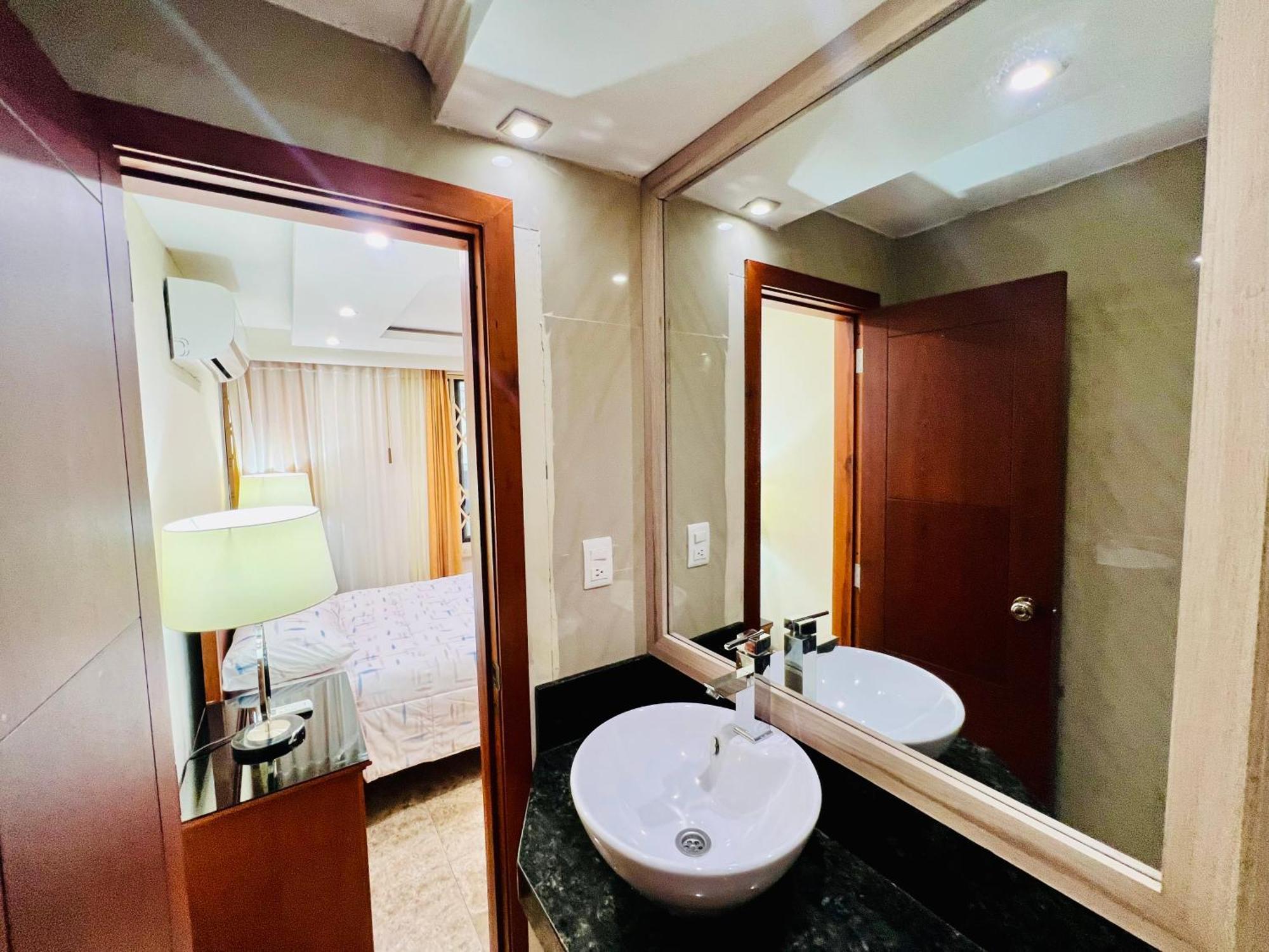 Sol Y Confort Suites Machala Exterior foto